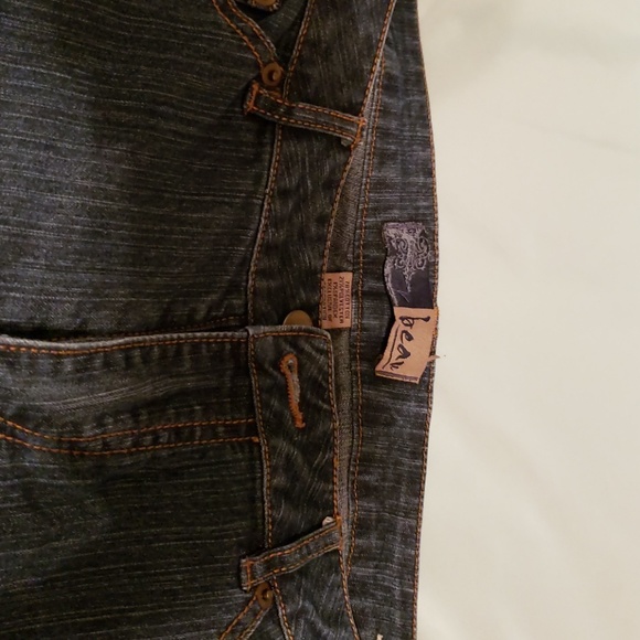 Jeans - Picture 2 of 3